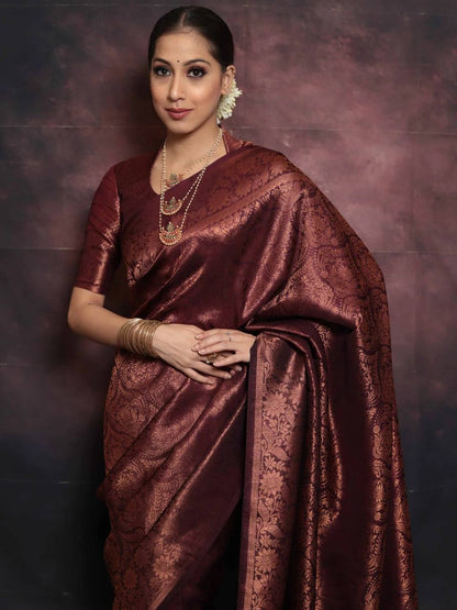 Organic Banarasi Wedding Saree – Lightweight &amp; Breathable