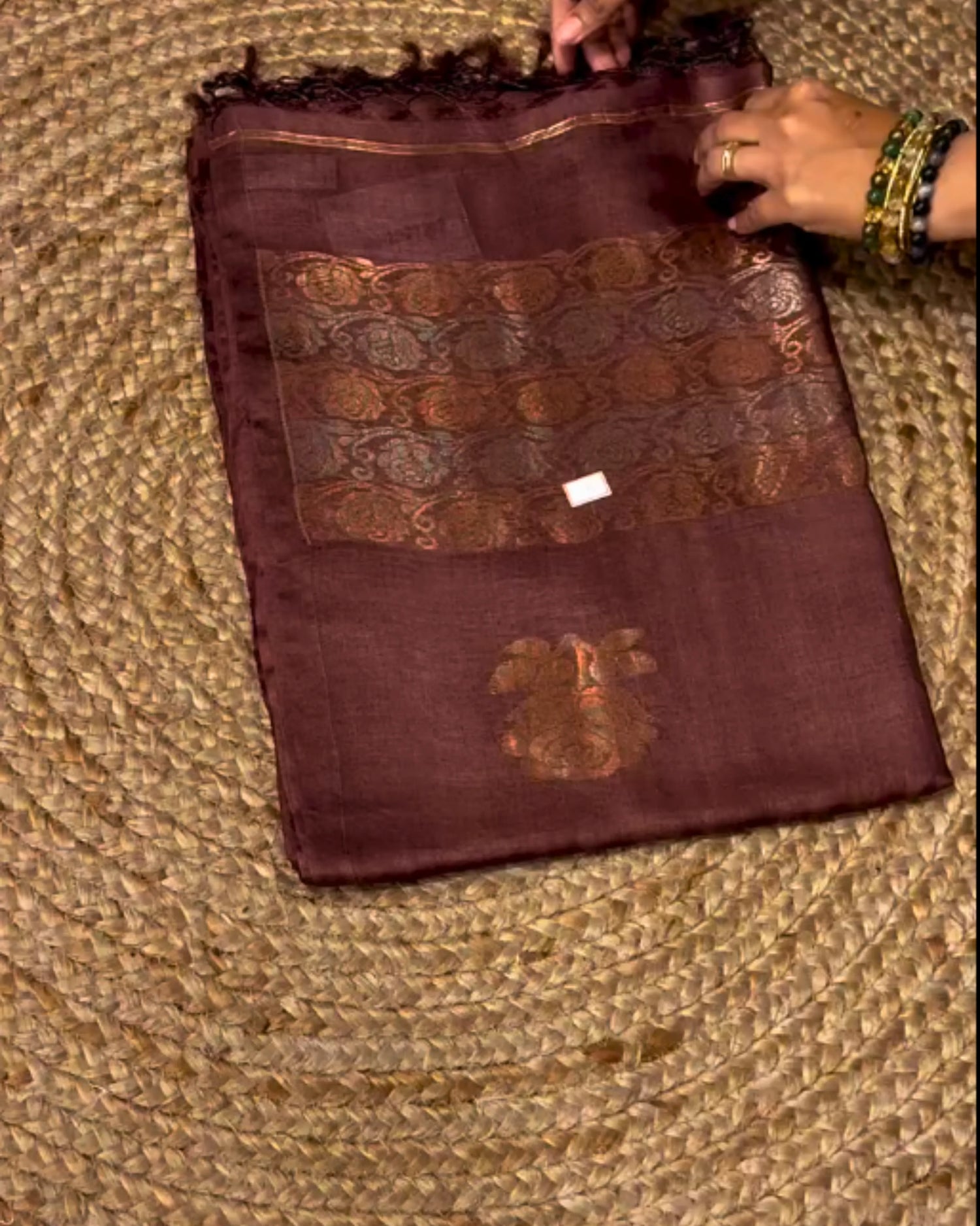 Shimmer Jamdani Saree