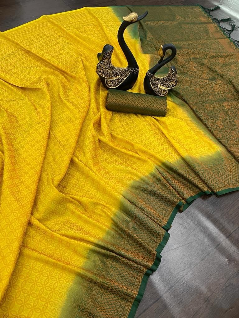 Elegant Pink &amp; Black Soft Silk Saree with Rich Woven Pallu