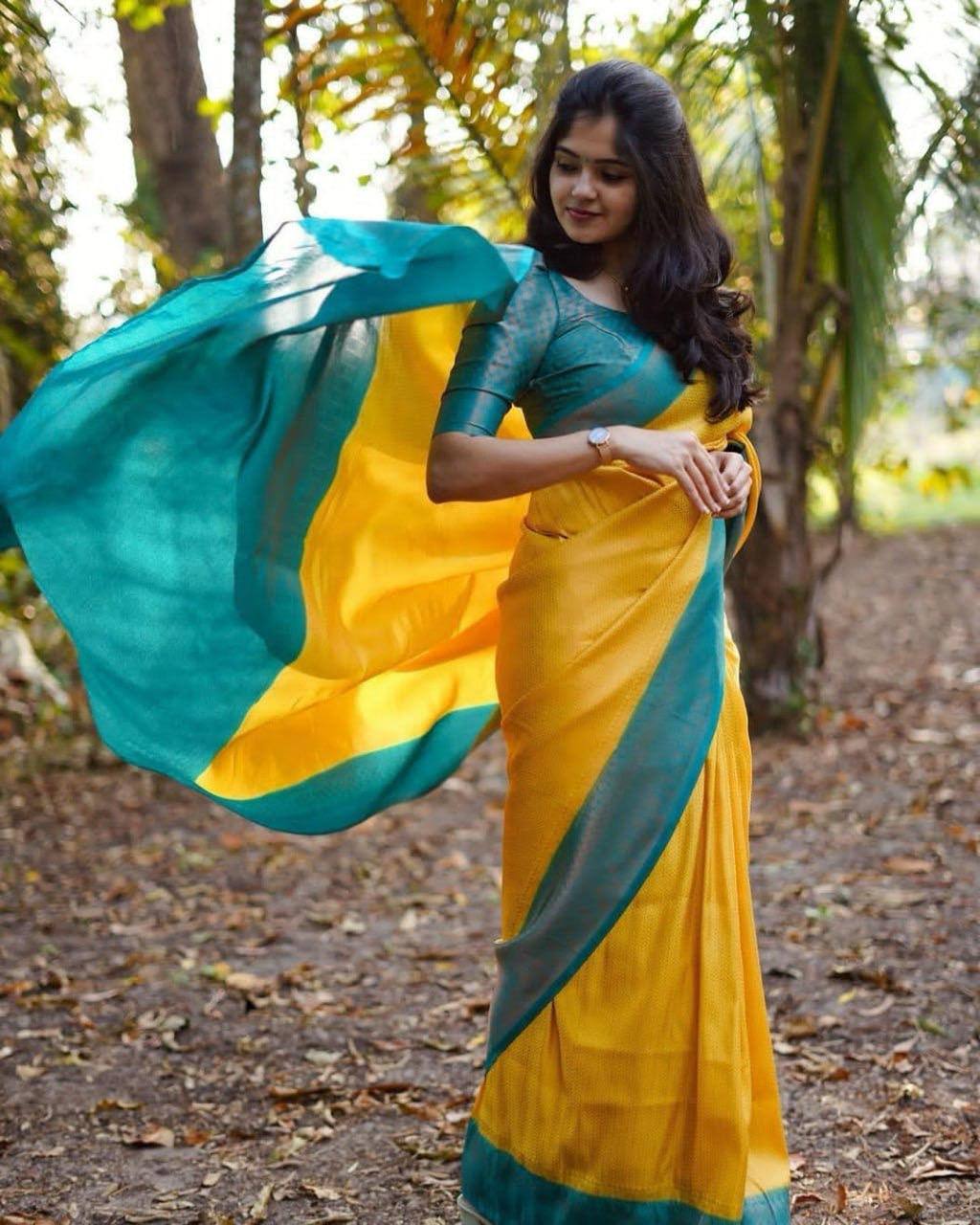 Elegant Banarasi Saree in Premium Lichi Silk – Comfortable &amp; Graceful Wedding Wear