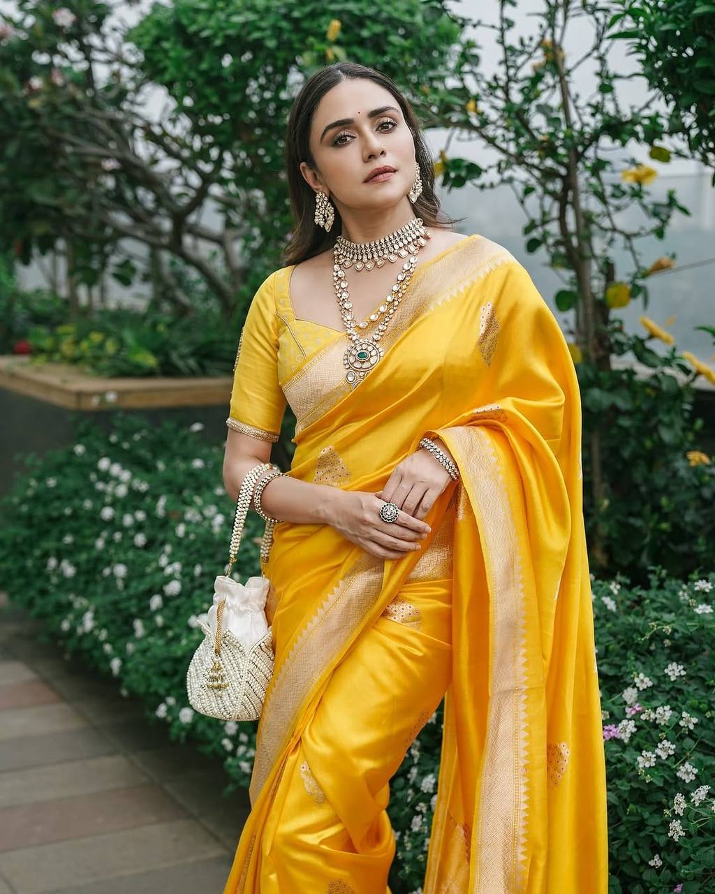 Organic Banarasi Lichi Silk Wedding Saree – Lightweight &amp; Elegant