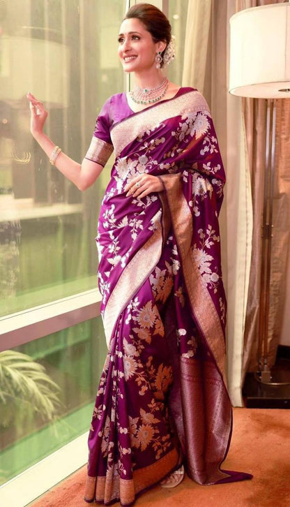 Soft &amp; Comfortable Organic Banarasi Lichi Silk Wedding Saree